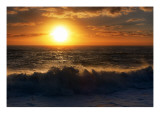 The Giant Sun Sinks into the Tasman Sea