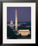 A Night View of the Lincoln Memorial  Washington Monument  and Capitol Building