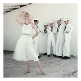 Glamour - May 1954