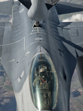 A US Air Force F-16C Fighting Falcon Receives In-Flight Refueling