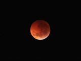 The Totality Phase of a Lunar Eclipse During the 2010 Solstice