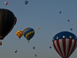 Many People Lift Off in Hot Air Balloons