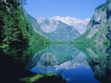 Lake 'Obersee' and ' Watzmann' mountain  Bavaria  Berchtesgarden  Germany