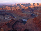 USA  Utah  Dead Horse Point State Park  Colorado River  Goose Neck at sunrise