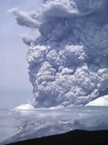Mount St Helens Erupting