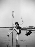 1920s Woman Crabbing Surprised By Crab Biting Her Toe