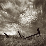 Intense Clouds on the Horizon