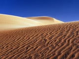 Wind tracks in dunes in the Erg Awbari