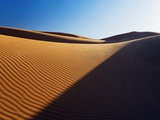 Wind tracks in dunes in the Erg Awbari