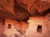 Anasazi Cliff Dwelling Ruins at Red Butte