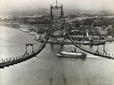 Building of the Triborough Bridge