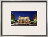 Arriving at the Grand Opera House