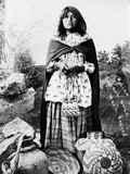 Apache Woman  C1908