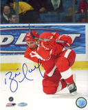 Brett Hull Red Wings Red Jersey Slap Shot Autographed Photo (Hand Signed Collectable)