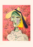 Femme au Chapeau de Paille Sur Fond Fleuri