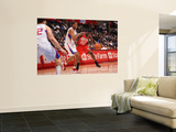New Jersey Nets v Los Angeles Clippers: Anthony Morrow and Jarron Collins