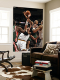 Milwaukee Bucks v Cleveland Cavaliers: Anderson Varejao and Drew Gooden
