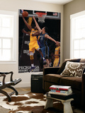 Washington Wizards v Los Angeles Lakers: Kobe Bryant and Yi Jianlian