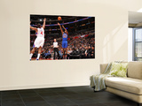 New York Knicks v Los Angeles Clippers: Toney Douglass and Randy Foye