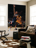 Washington Wizards v Los Angeles Lakers: Ron Artest and Yi Jianlian
