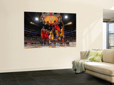 Atlanta Hawks v Los Angeles Lakers  Los Angeles  CA - February 22: Joe Johnson