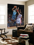 New Orleans Hornets v Detroit Pistons: Trevor Ariza and Tracy McGrady