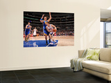 Golden State Warriors v Los Angeles Clippers  Los Angeles - January 9: Blake Griffin and Andris Bie