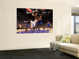 New York Knicks v Los Angeles Lakers  Los Angeles  CA - January 9: Andrew Bynum