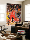 Atlanta Hawks v Los Angeles Lakers  Los Angeles  CA - February 22: Josh Smith and Ron Artest