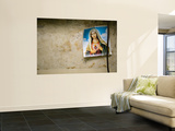 Image of Virgin Mary Hanging in Medical Clinic in Carlos Magno Neighbourhood
