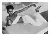 Vogue - April 1977