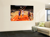 New York Knicks v Los Angeles Lakers  New York  NY  Feb 10: Jeremy Lin  Pau Gasol