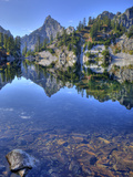 Chair Peak  Gem Lake  Alpine Lakes Wilderness  Washington  Usa