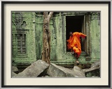 Angkor Wat Temple with Monk  Siem Reap  Cambodia