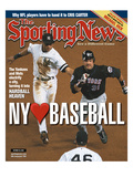 New York Yankees SS Derek Jeter and New York Mets C Mike Piazza - October 30  2000