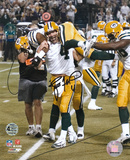 Brett Favre Green Bay Packers - Carrying Jennings Off Field