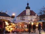Christmas Market (Christkindlmarkt) Stalls and Town Hall  Kapellplatz  Bavaria