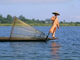 Fisherman  Inle Lake  Shan State  Myanmar (Burma)  Asia