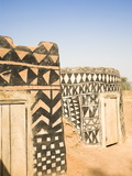 Geometric Design on Mud Brick Dwellings in Tiebele  Burkina Faso  West Africa  Africa