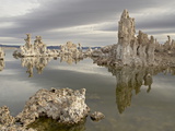 Tufa Formations  Mono Lake  California  USA