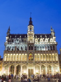 Hotel De Ville (Town Hall) in the Grand Place Illuminated at Night  UNESCO Heritage Site  Brussels