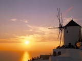 Oia (Ia)  Island of Santorini (Thira)  Cyclades Islands  Aegean  Greek Islands  Greece  Europe