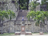 Statue of Francisco Alberto in Plaza Patriotica  UNESCO World Heritage Site  Dominican Republic