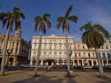 Old Colonial Houses in the Center of Havana  Cuba  West Indies  Caribbean  Central America
