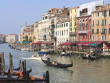 Gondolas on the Grand Canal  Venice  UNESCO World Heritage Site  Veneto  Italy  Europe