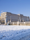 Buckingham Palace in Winter  London  England  United Kingdom  Europe