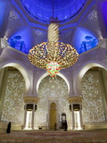 Largest Chandelier in the World Inside Sheikh Zayed Bin Sultan Al Nahyan Mosque  Abu Dhabi
