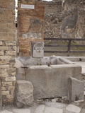 Roman Drinking Fountain on Via Stabiana  Pompeii  Campania  Italy  Europe