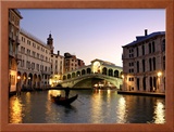Rialto Bridge  Grand Canal  Venice  Italy