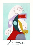 Femme a la Robe Multicolore